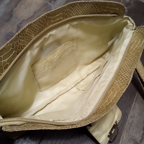 Vintage Faux Snake Skin Wristlet - Picture 3 of 3